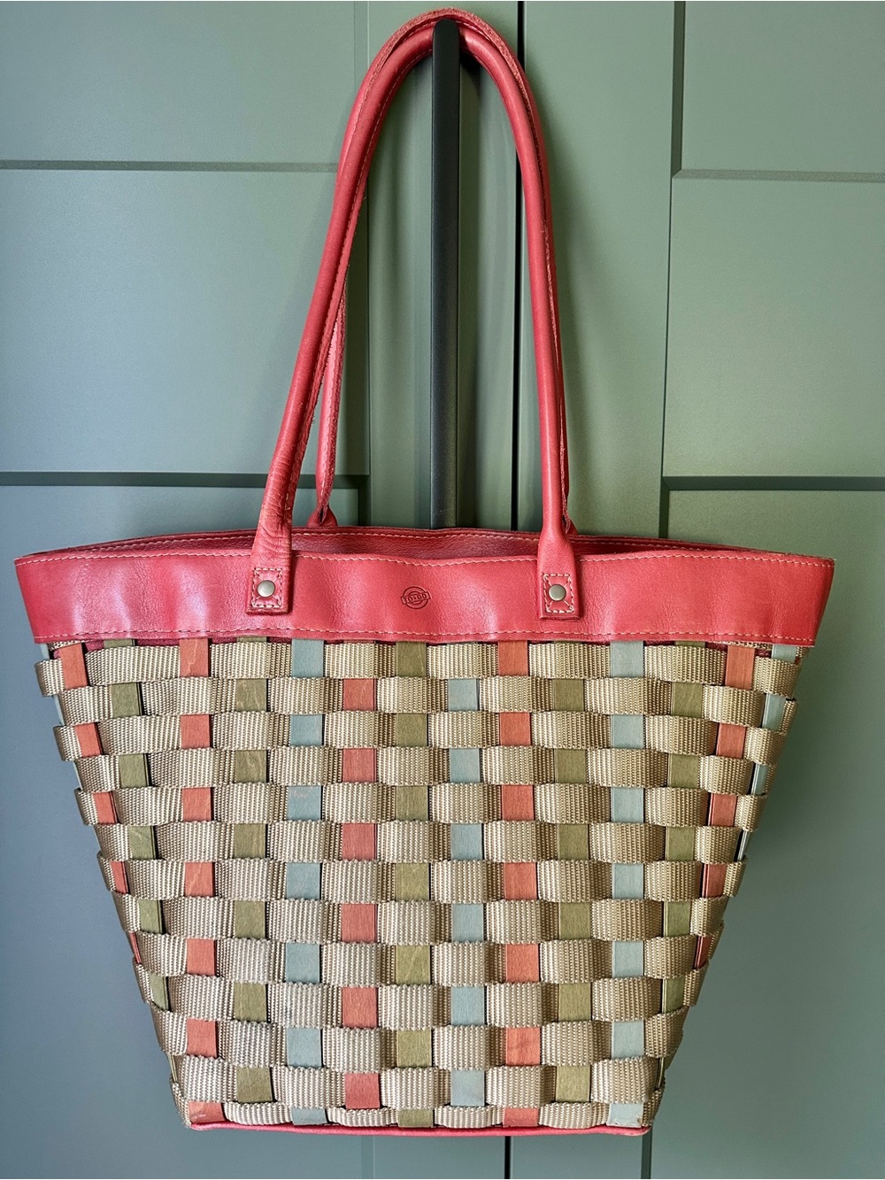 Longaberger Mother’s Day Basket
Purse 2008